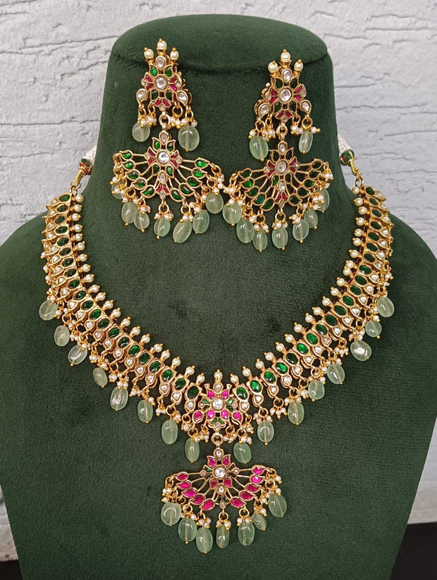 Jadau kundan necklace